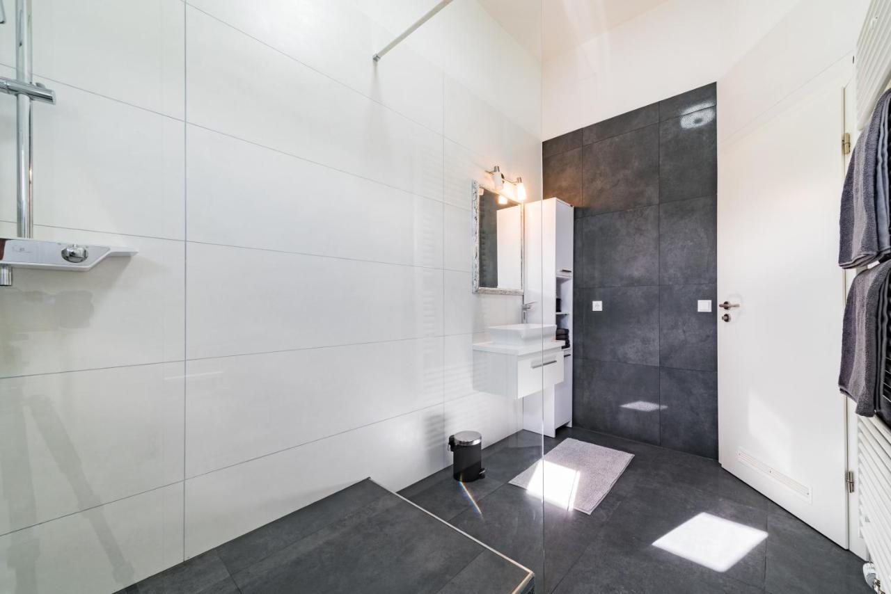 Apartment 4 An Der Messe ฟรีดริชส์ฮาเฟน ภายนอก รูปภาพ